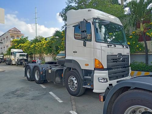 ĐẦU KÉO HINO 700S2 EURO 5